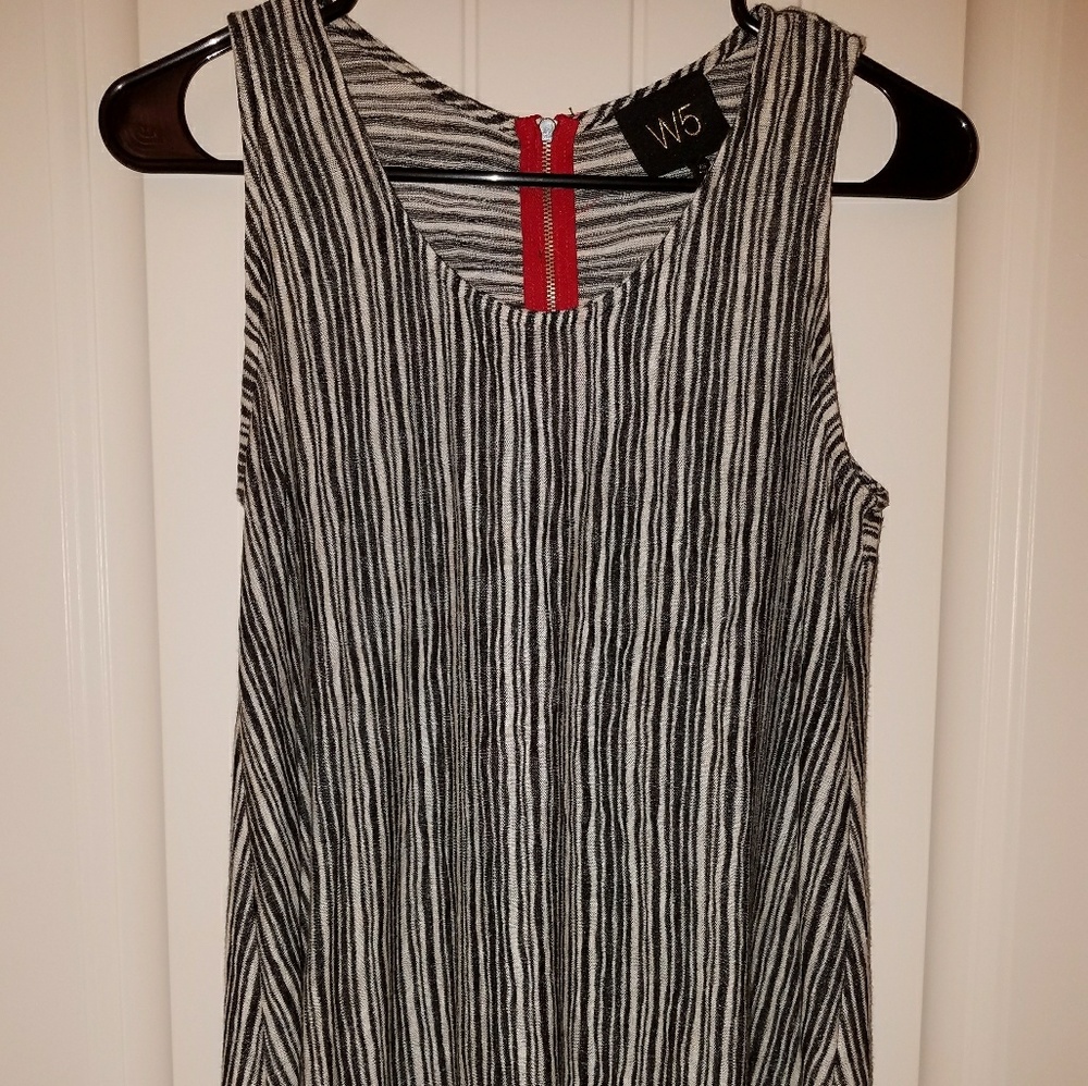 Black/white stripe tank